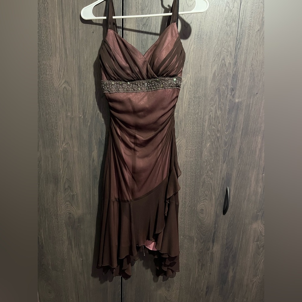 Short, brown mesh with pink under layer, with beaded design